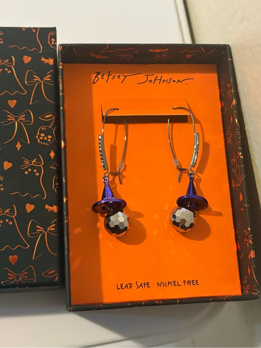 Betsey Johnson Halloween Metallic Purple Witch Hat Bead Drop Earrings